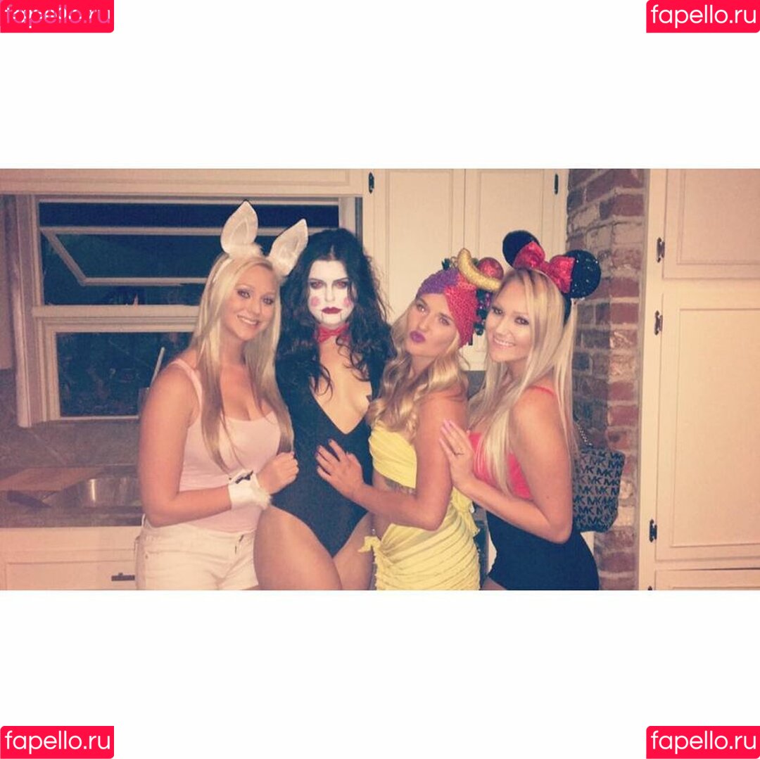 Amber BeIarski Onlyfans Photo Gallery 