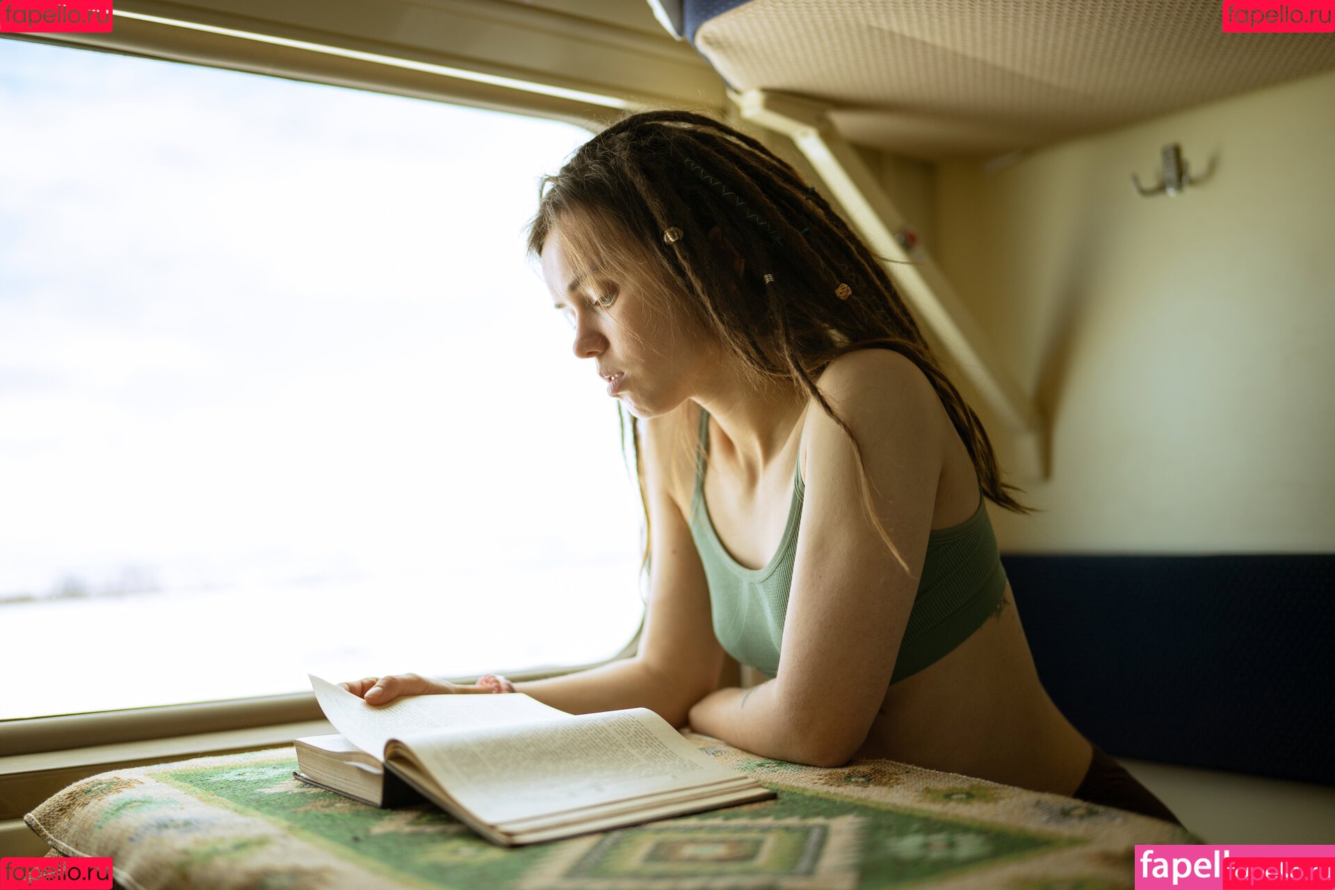 Beauty_Bird Onlyfans Photo Gallery 