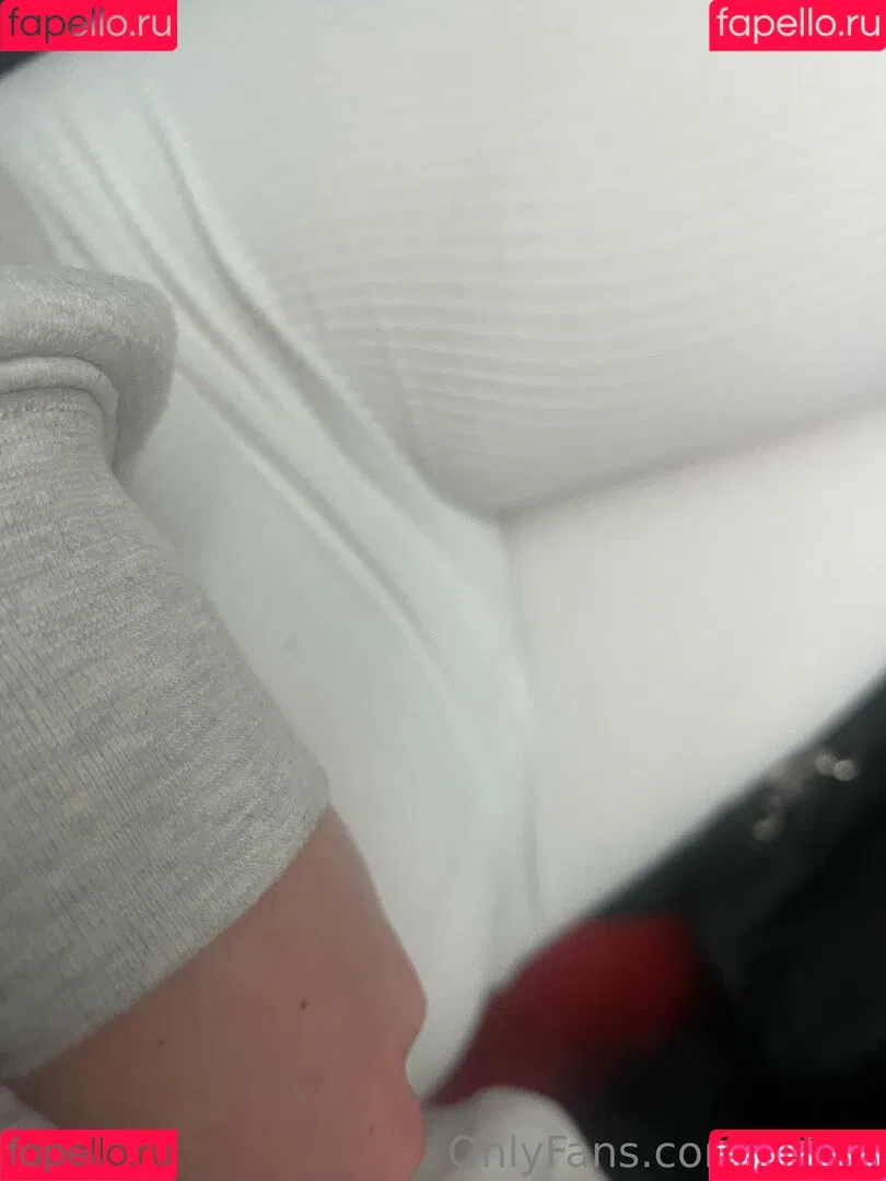 Katy Robertson Onlyfans Photo Gallery 