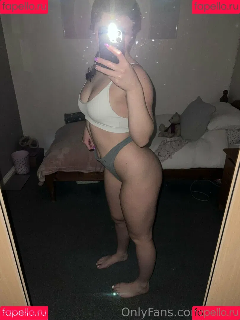 Katy Robertson Onlyfans Photo Gallery 
