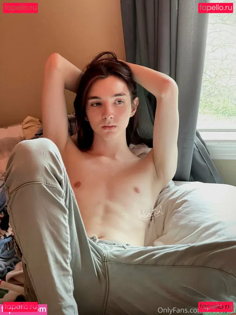 Bisectual Onlyfans Photo Gallery 