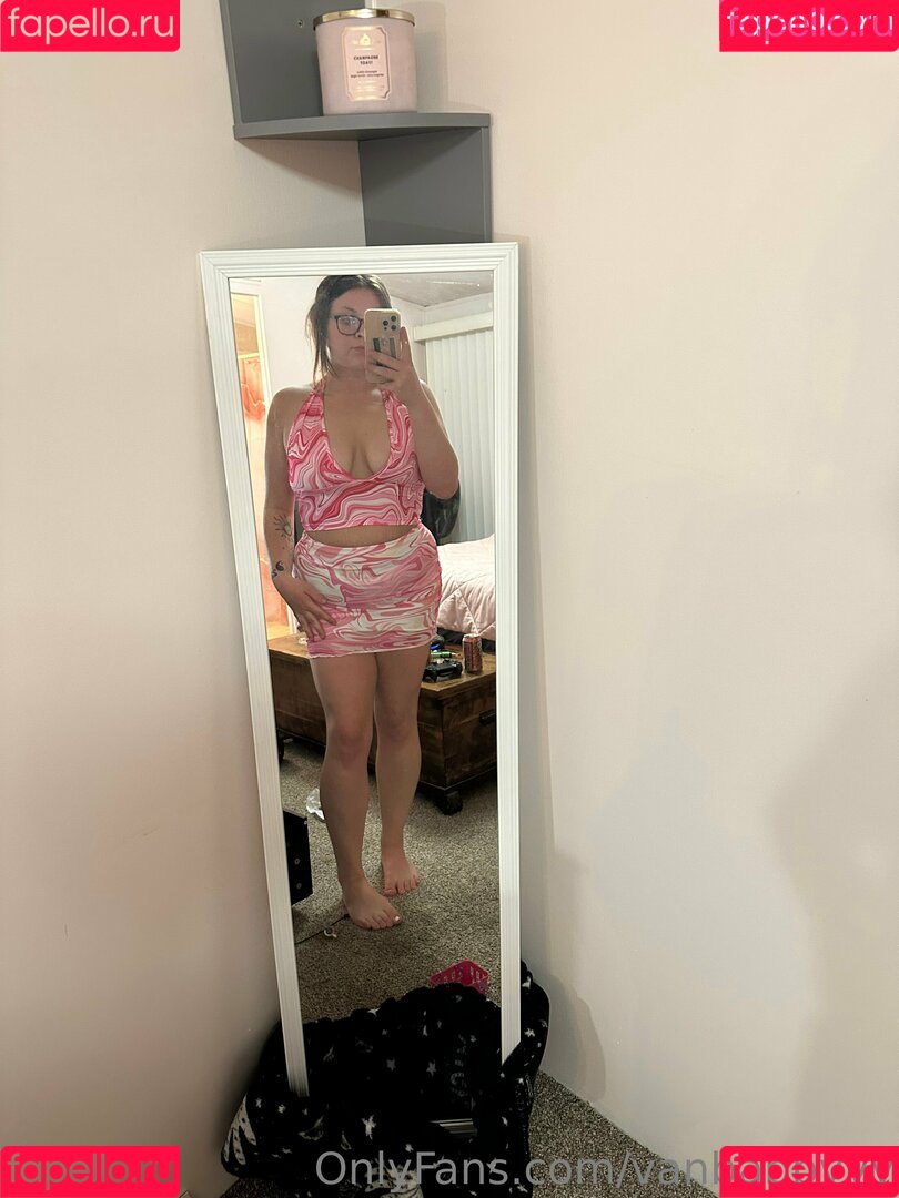 vanbabbyyy Onlyfans Photo Gallery 