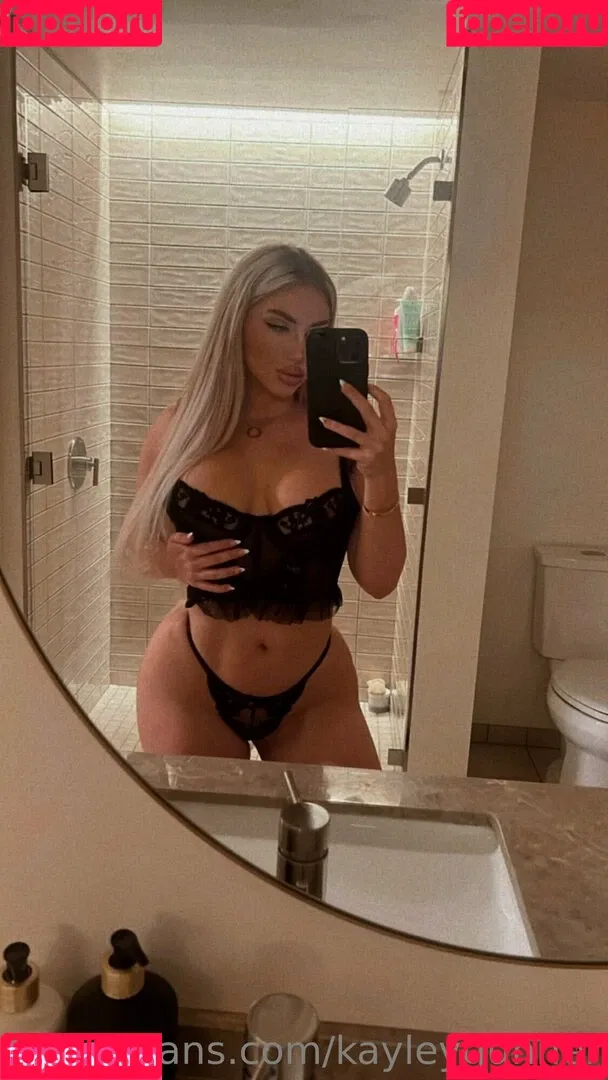 kayleygunner Onlyfans Photo Gallery 