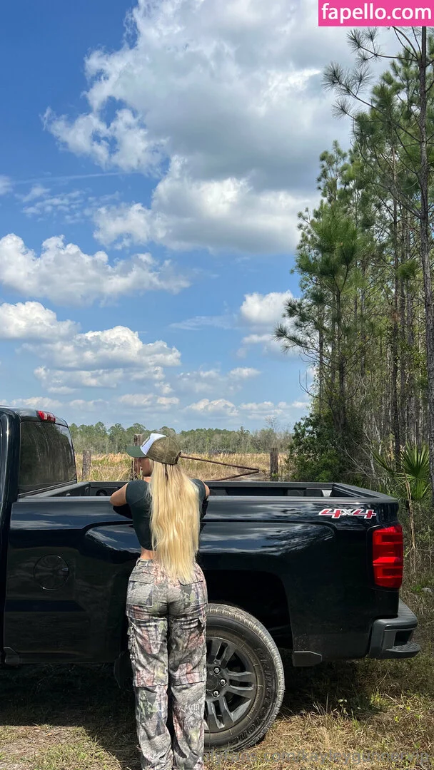 kayleygunner Onlyfans Photo Gallery 