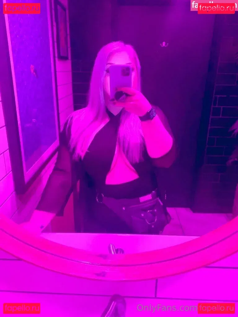 karlibra Onlyfans Photo Gallery 