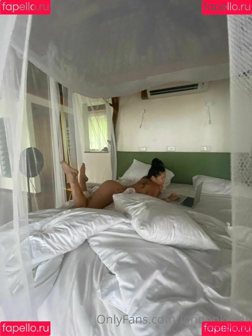 londonkeyes Onlyfans Photo Gallery 