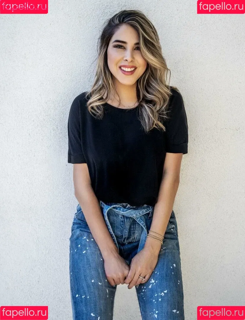 Daniella Monet Onlyfans Photo Gallery 
