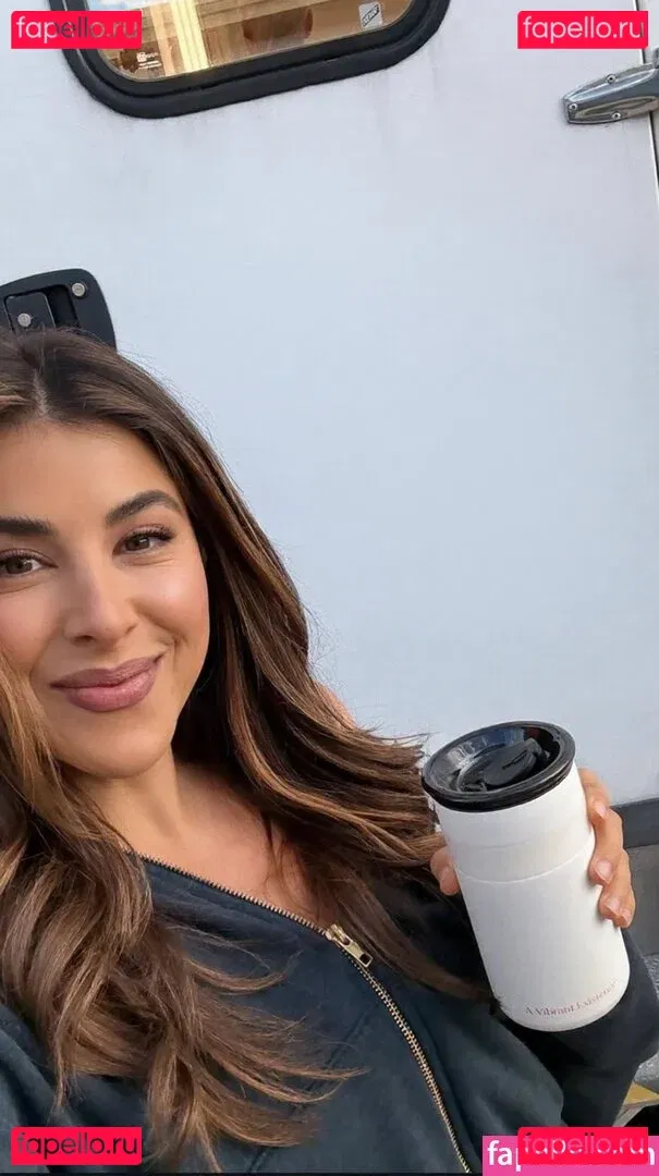 Daniella Monet Onlyfans Photo Gallery 