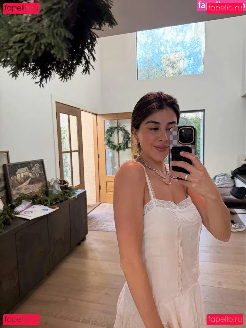 Daniella Monet Onlyfans Photo Gallery 