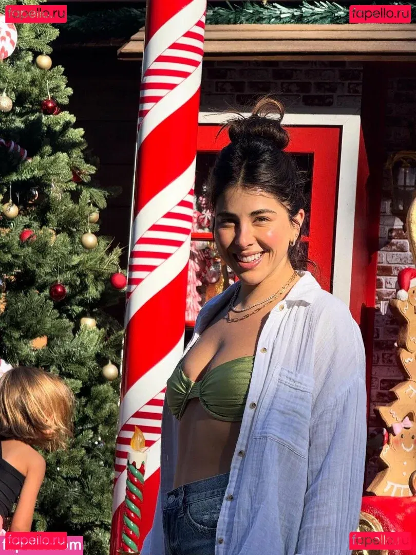 Daniella Monet Onlyfans Photo Gallery 