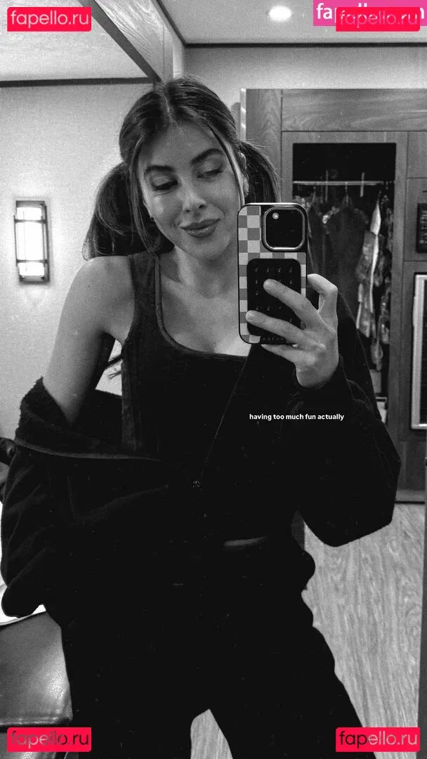 Daniella Monet Onlyfans Photo Gallery 