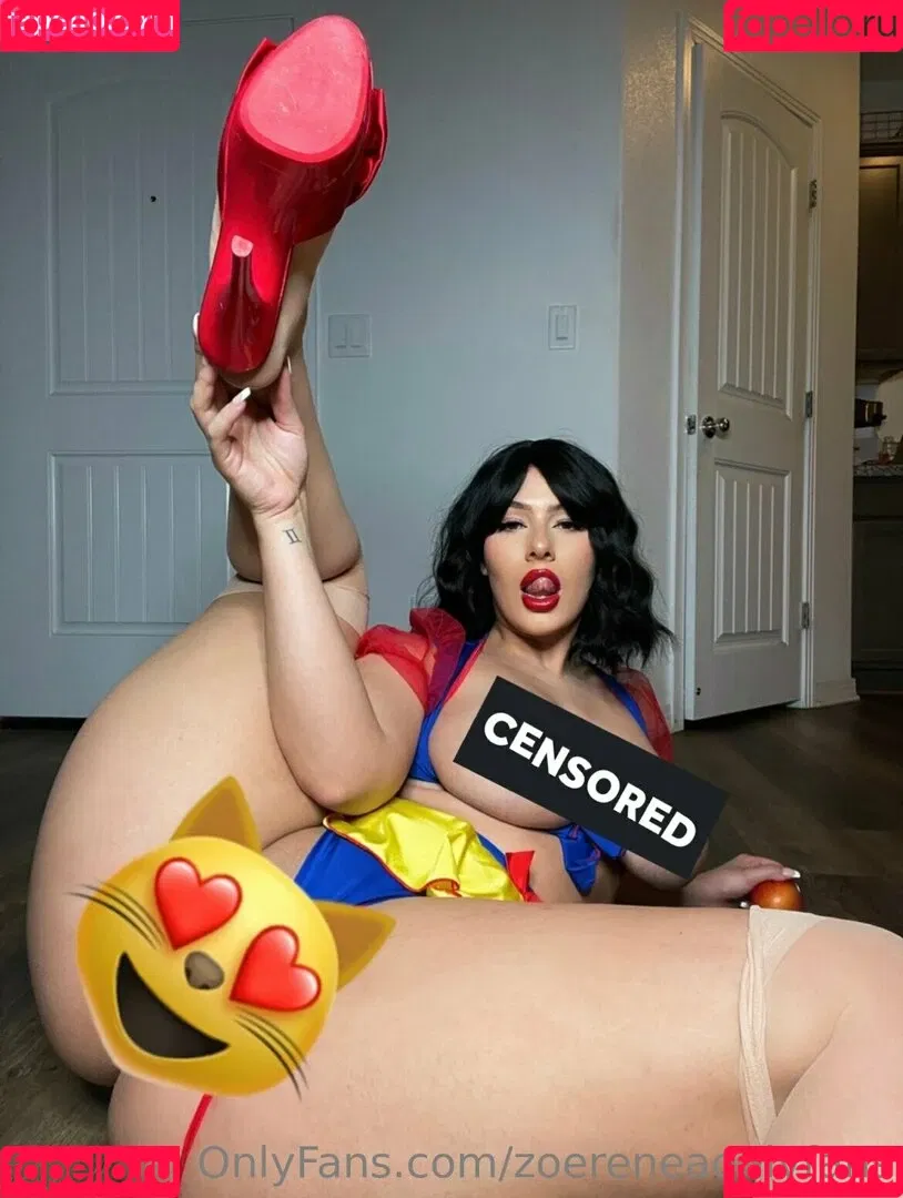 zoereneaonlyfans Onlyfans Photo Gallery 