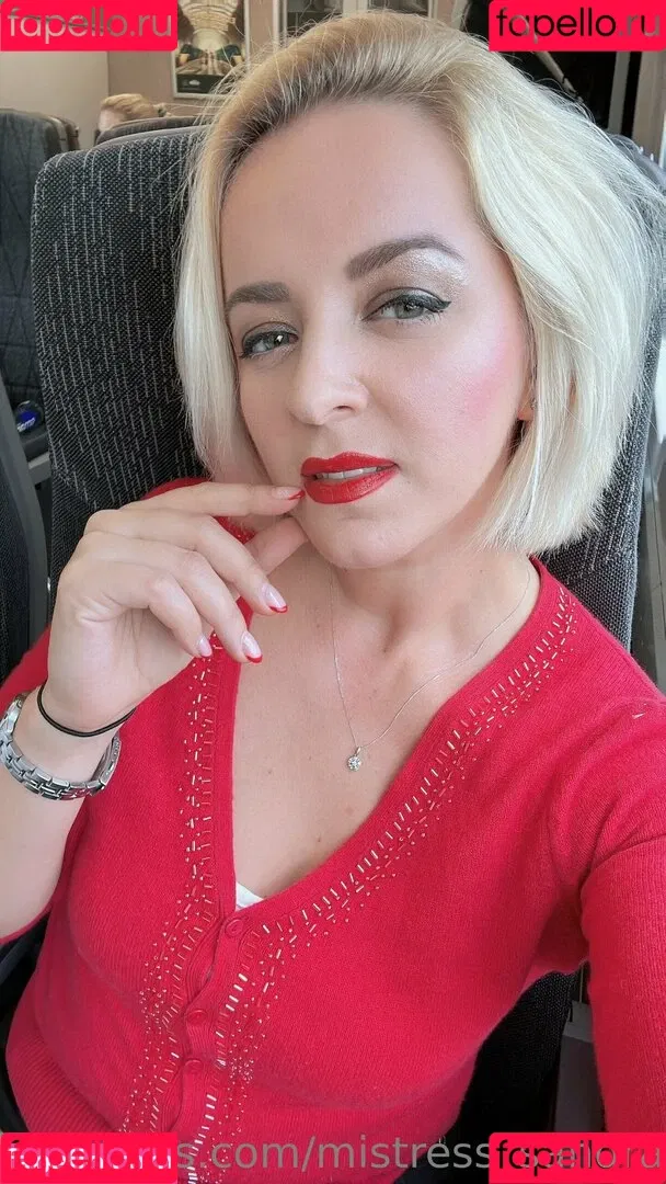 mistress_sandra Onlyfans Photo Gallery 