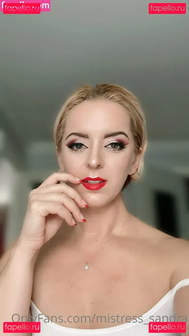 mistress_sandra Onlyfans Photo Gallery 