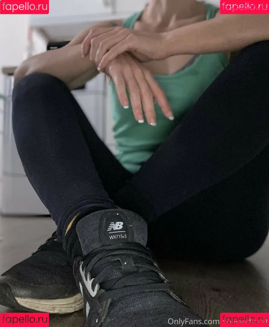solearchfeet Onlyfans Photo Gallery 