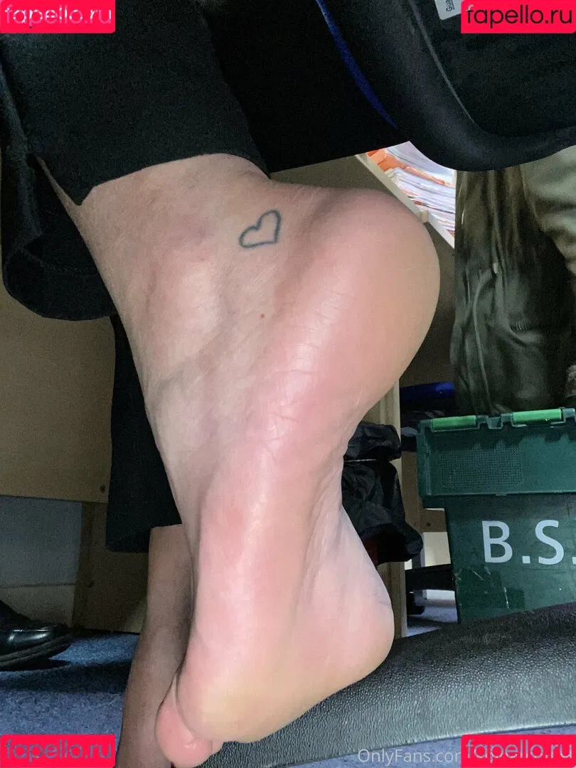 solearchfeet Onlyfans Photo Gallery 