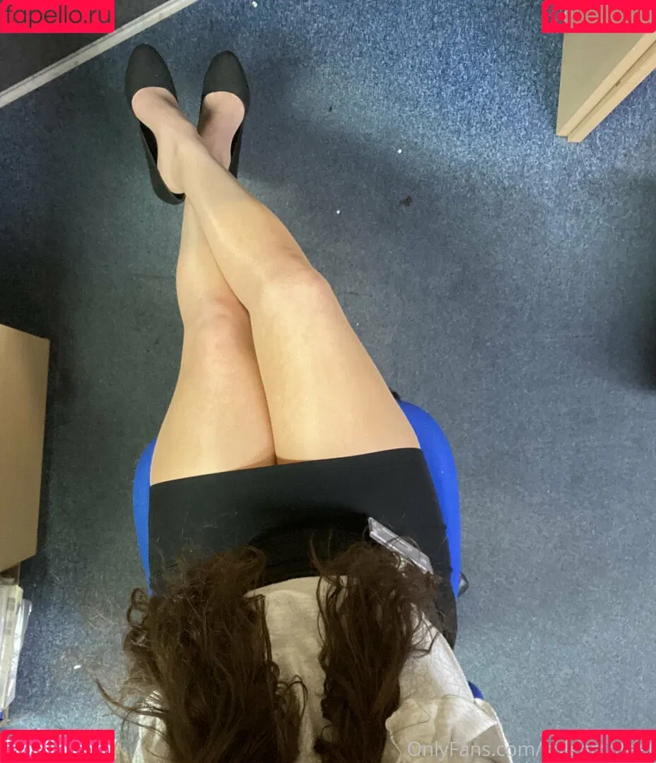 solearchfeet Onlyfans Photo Gallery 