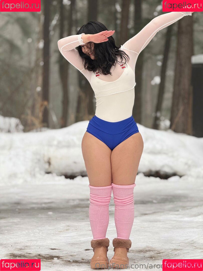 aroomikimfree Onlyfans Photo Gallery 