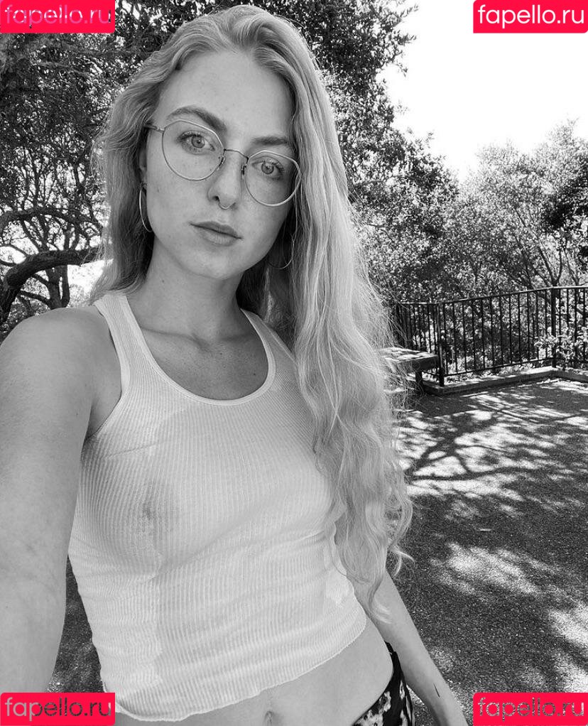 2saucy2sadie Onlyfans Photo Gallery 