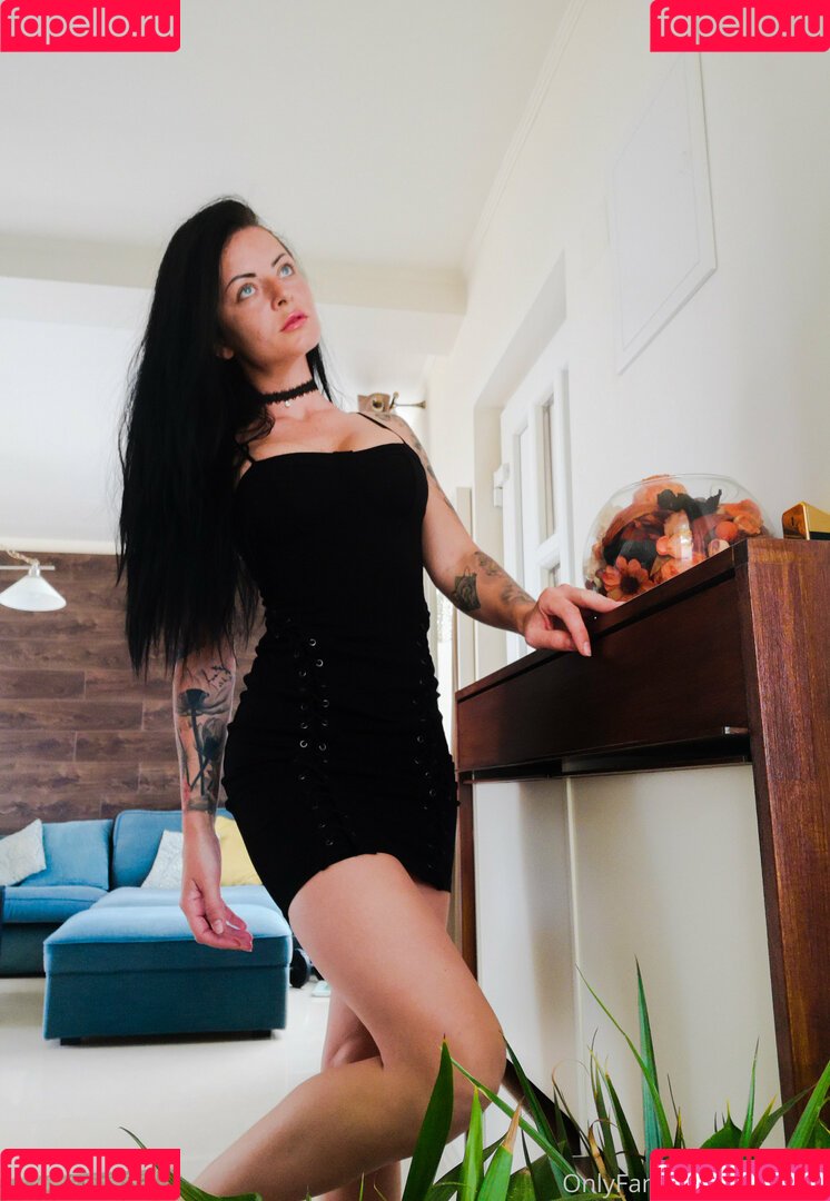 lory_tatt Onlyfans Photo Gallery 