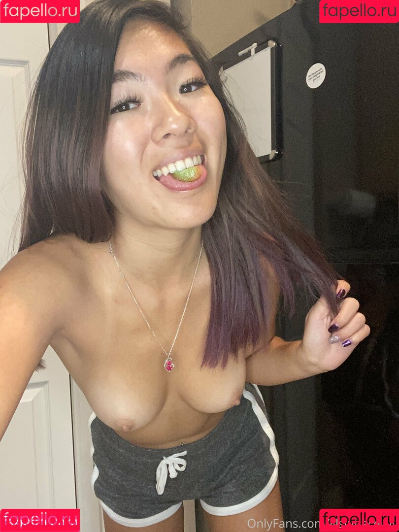stonerlaceyyy Nude Onlyfans Photo 3