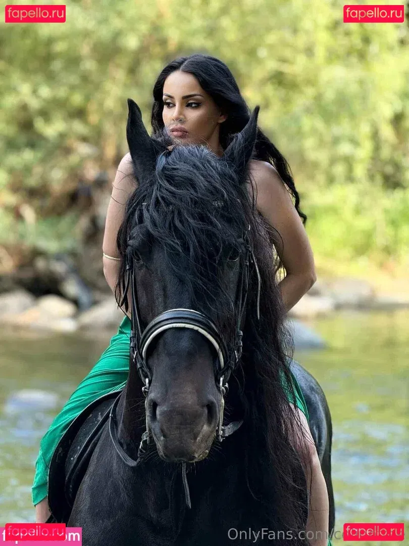 celinefree Onlyfans Photo Gallery 