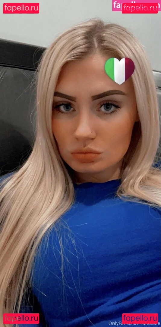 Laroseee Onlyfans Photo Gallery 