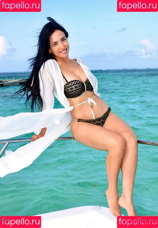 Rosangela Espinoza Onlyfans Photo Gallery 
