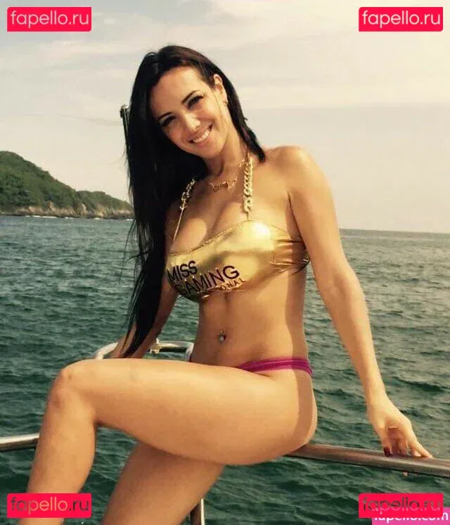 Rosangela Espinoza Onlyfans Photo Gallery 