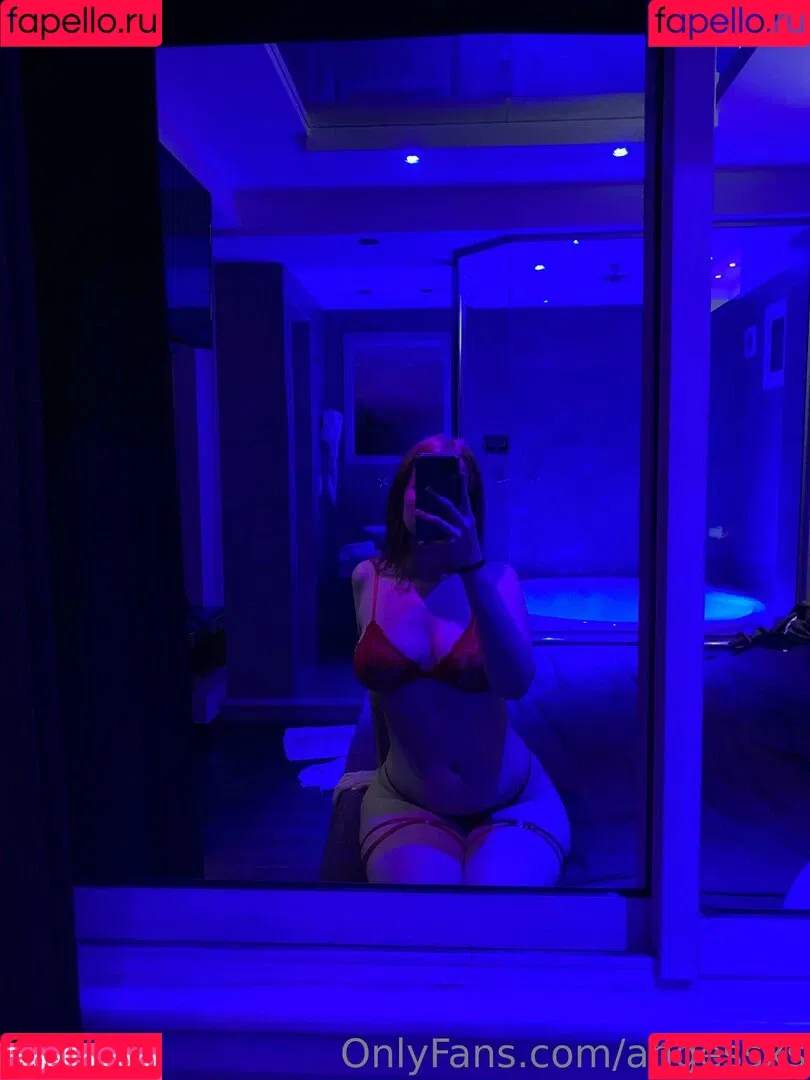athenapallass Onlyfans Photo Gallery 