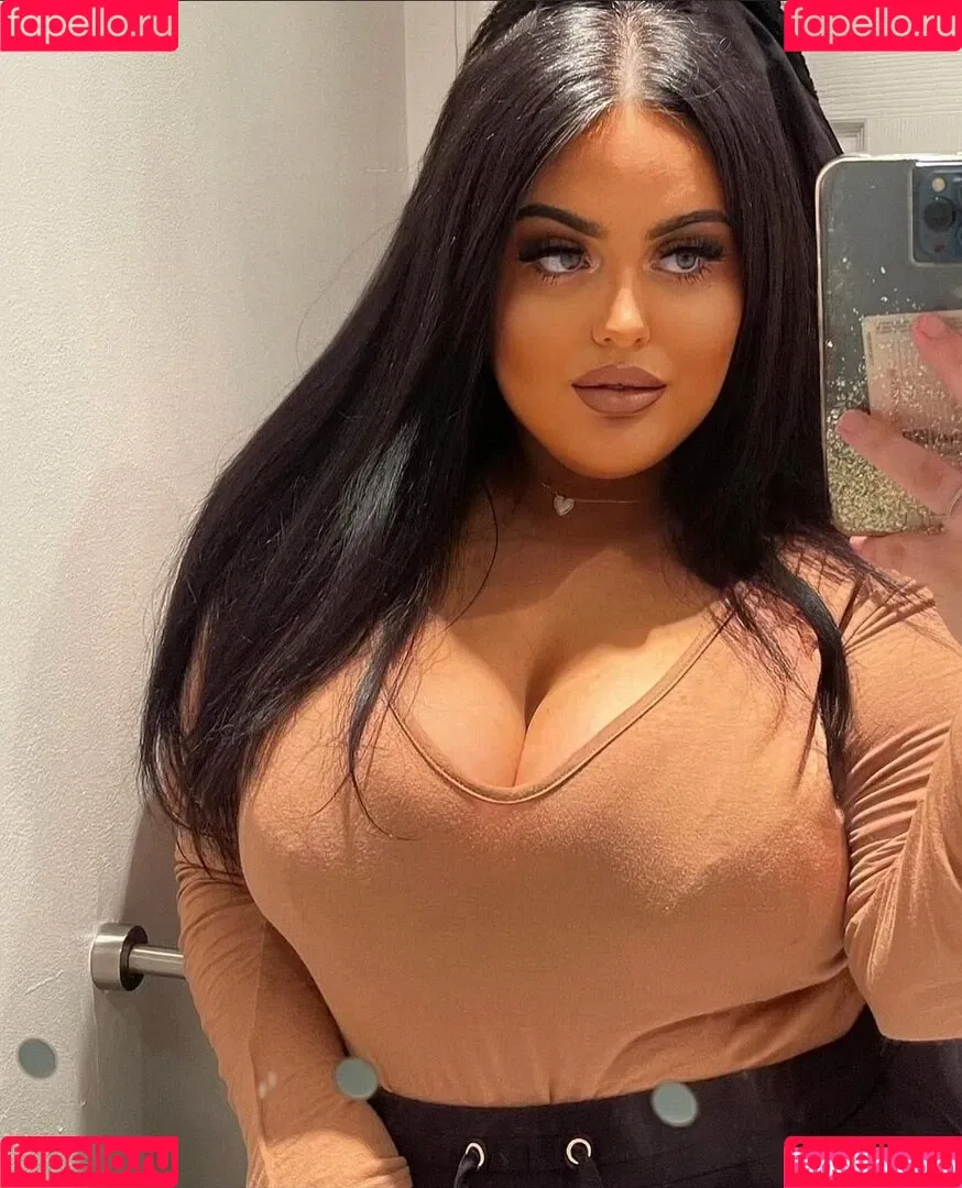 Chloe Jade Onlyfans Photo Gallery 