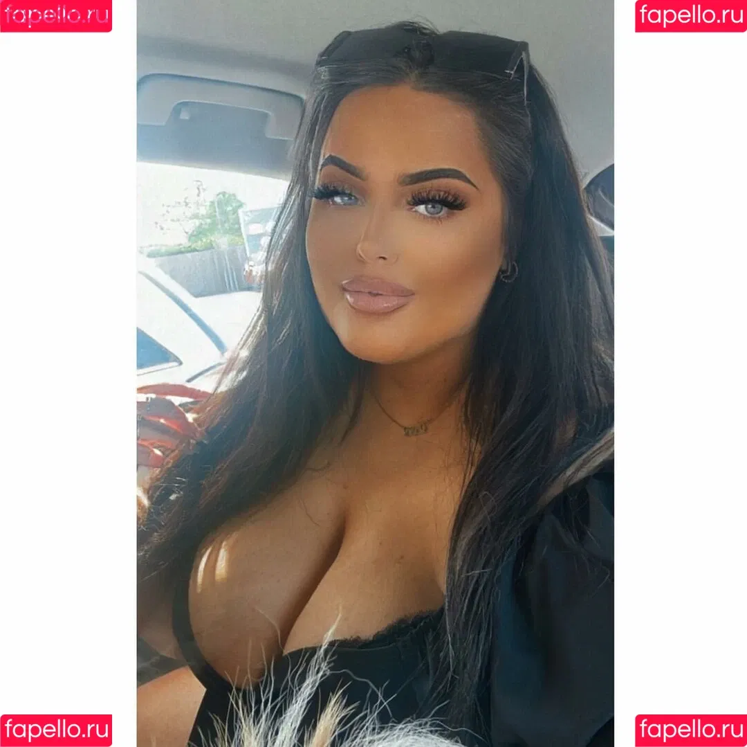 Chloe Jade Onlyfans Photo Gallery 