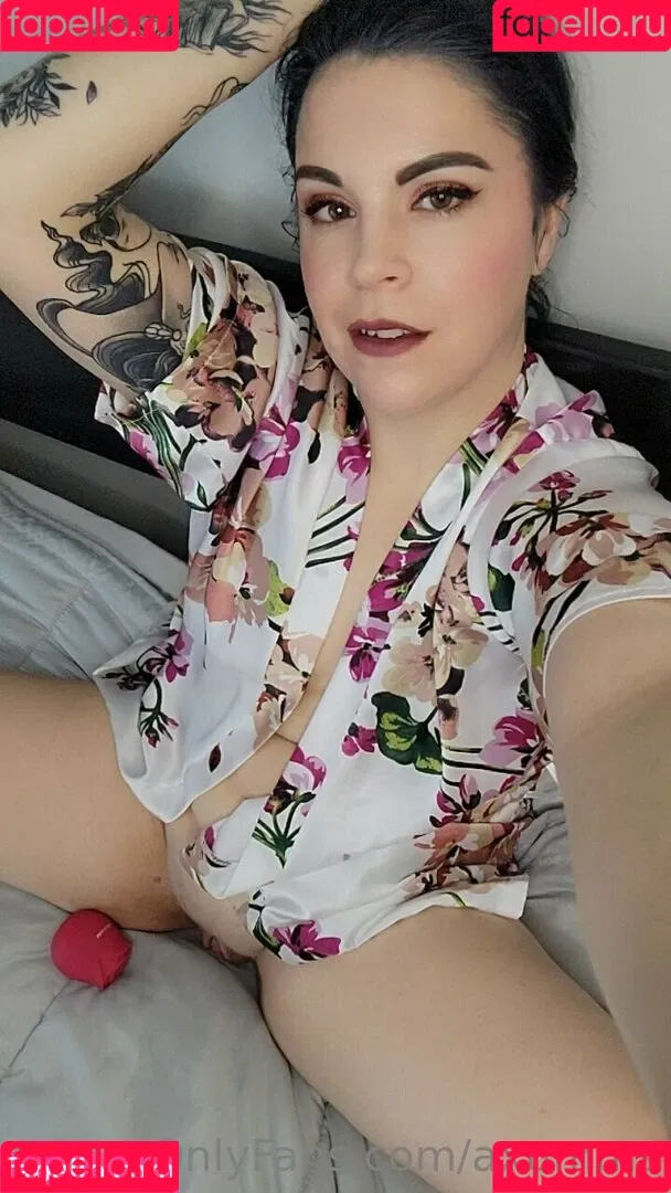 axumms Onlyfans Photo Gallery 