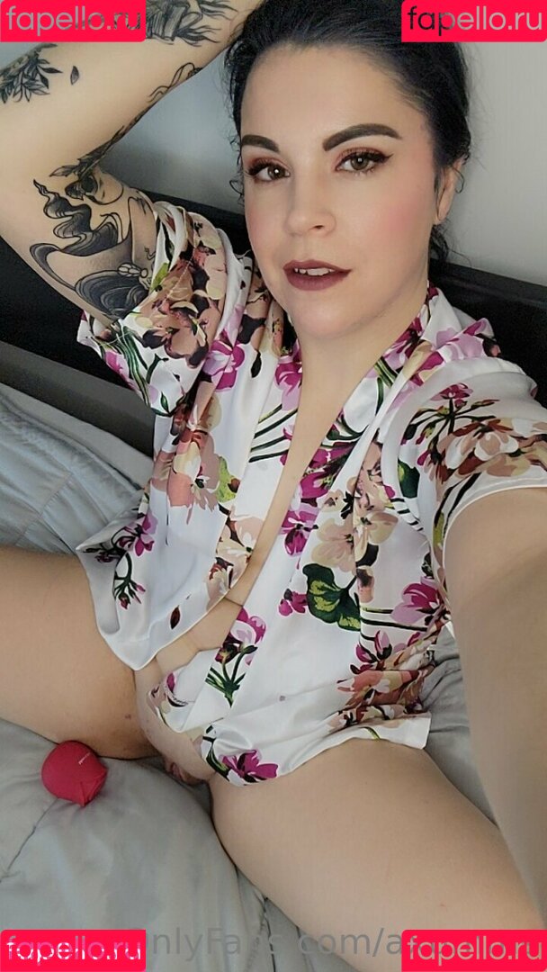 axumms Onlyfans Photo Gallery 