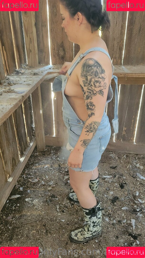 axumms Onlyfans Photo Gallery 