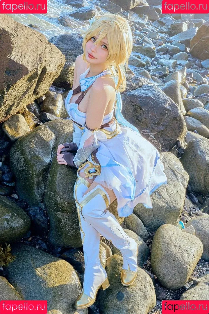 Azami Onlyfans Photo Gallery 