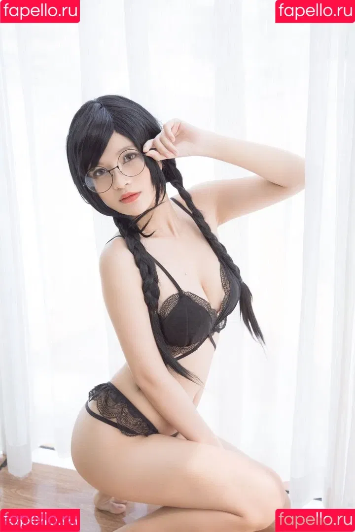 Azami Onlyfans Photo Gallery 