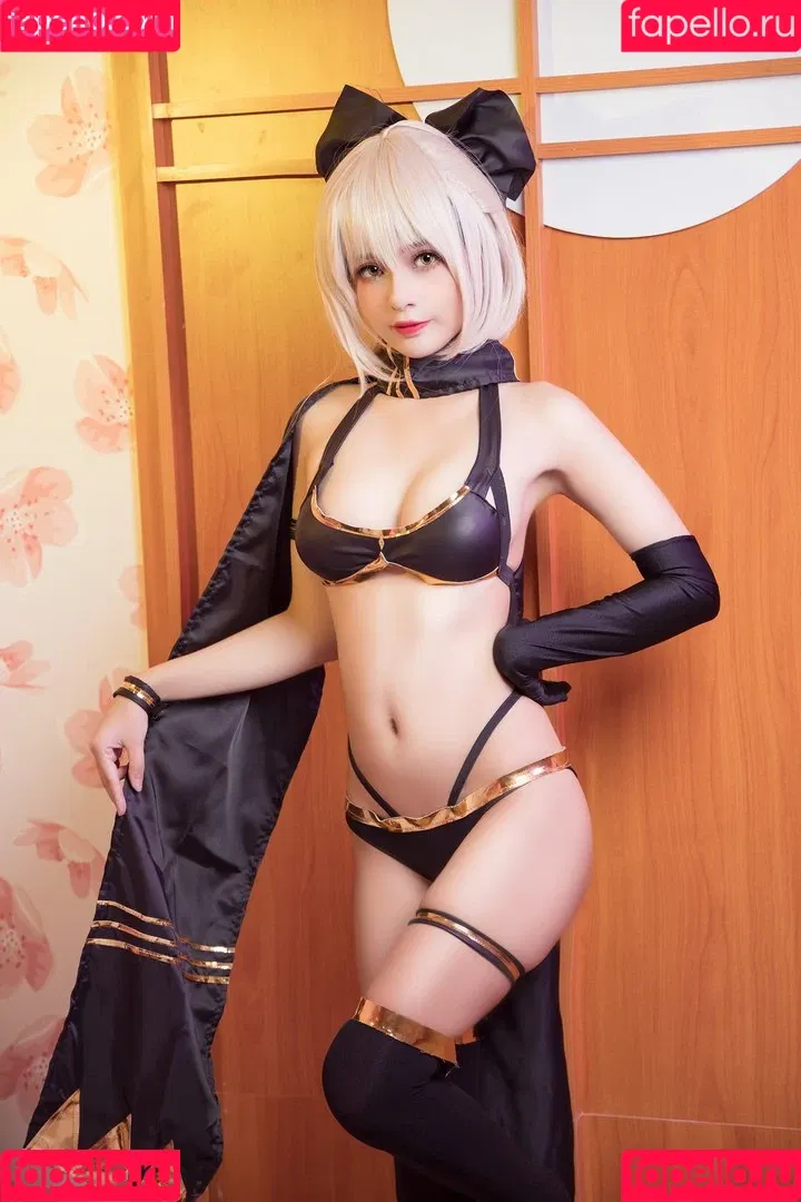 Azami Onlyfans Photo Gallery 