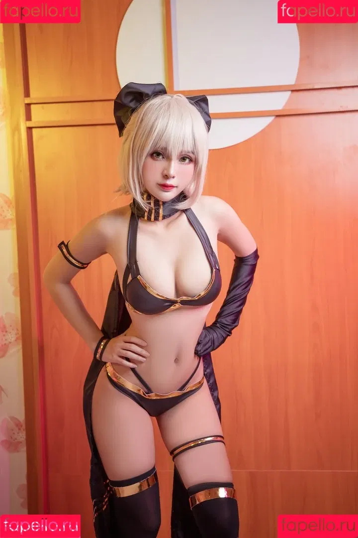 Azami Onlyfans Photo Gallery 