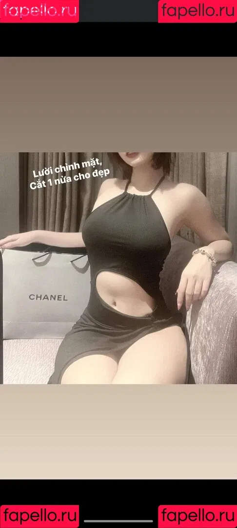 Azami Onlyfans Photo Gallery 