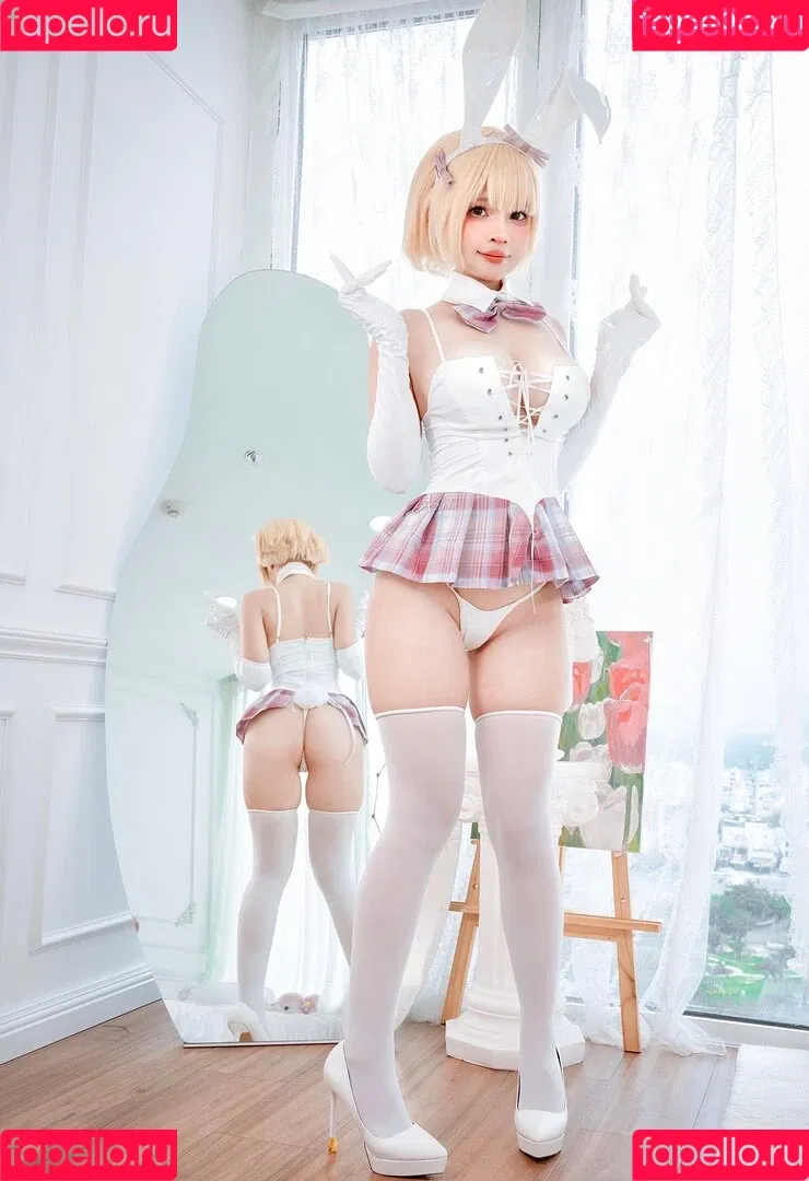 Azami Onlyfans Photo Gallery 