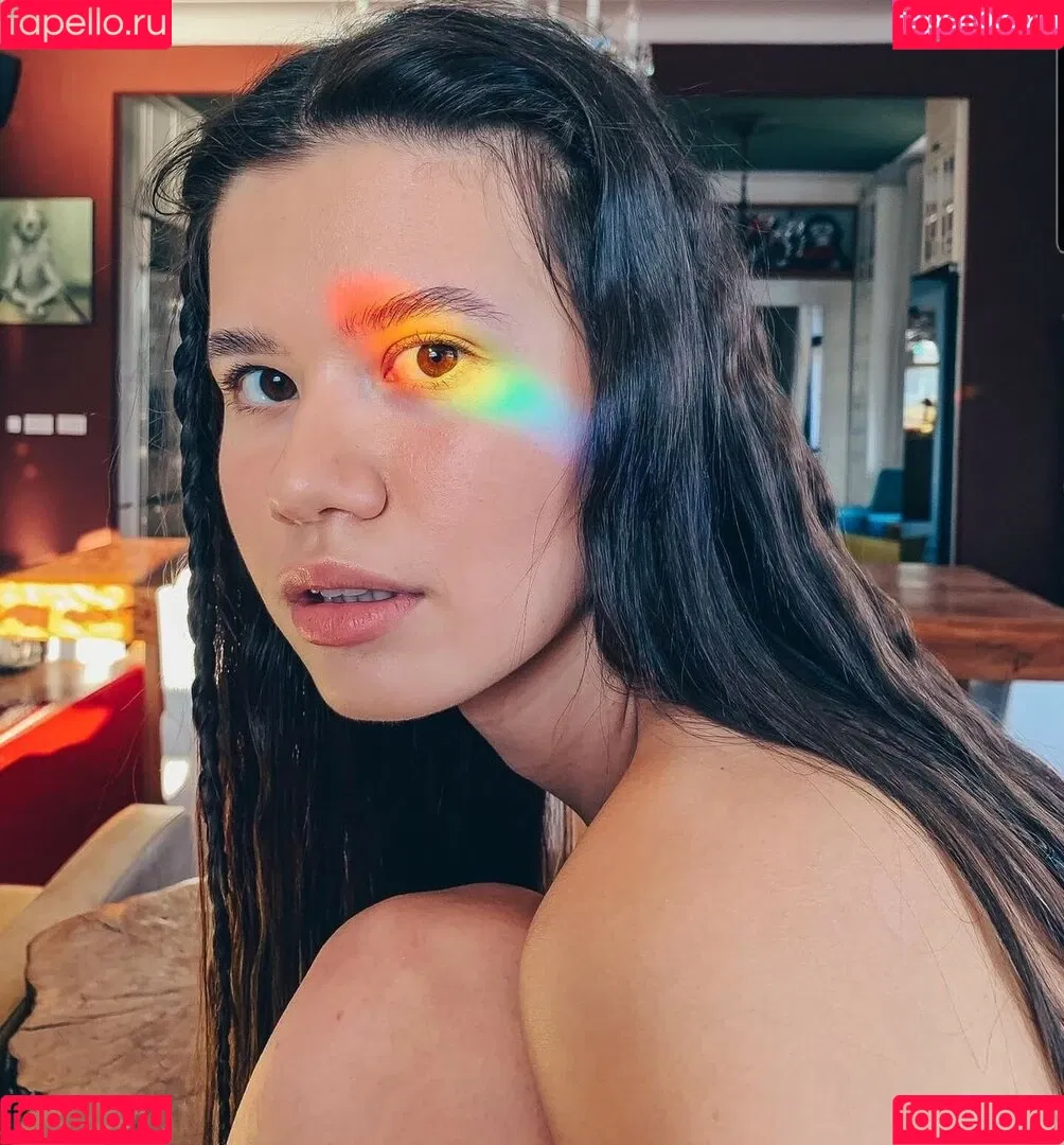 Evelin Onlyfans Photo Gallery 