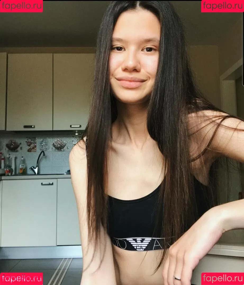 Evelin Onlyfans Photo Gallery 