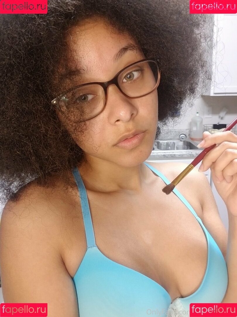 u157533597 Onlyfans Photo Gallery 