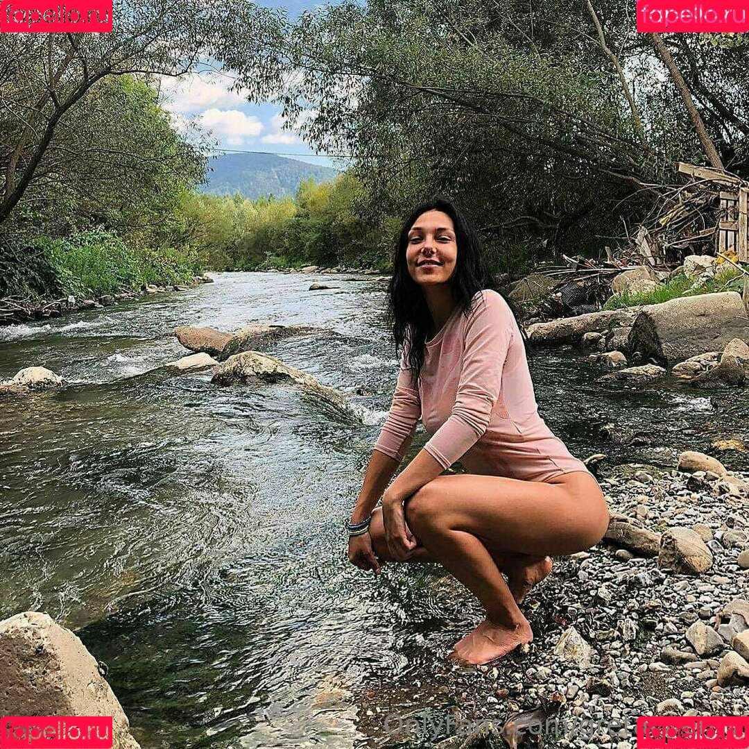 gretatwenty Onlyfans Photo Gallery 