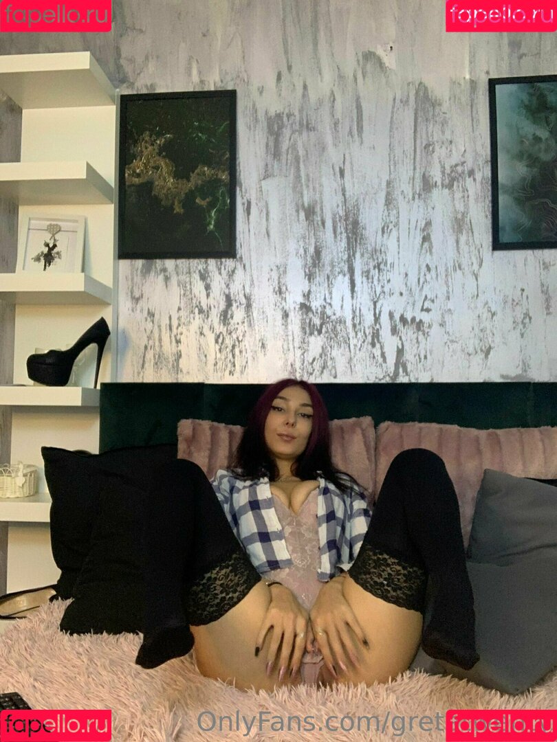 gretatwenty Onlyfans Photo Gallery 