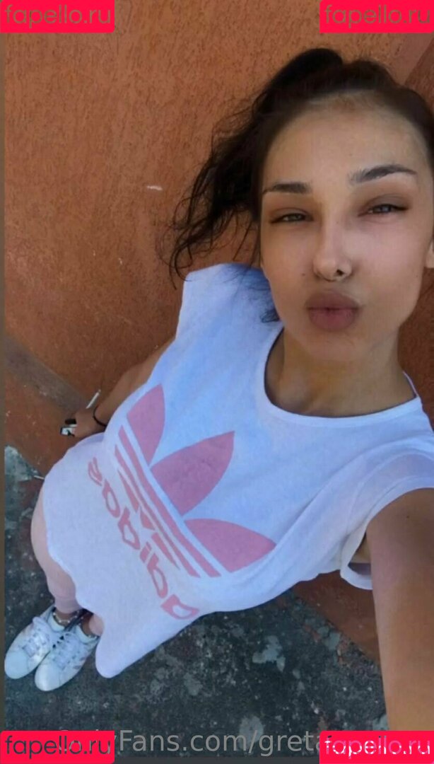 gretatwenty Onlyfans Photo Gallery 