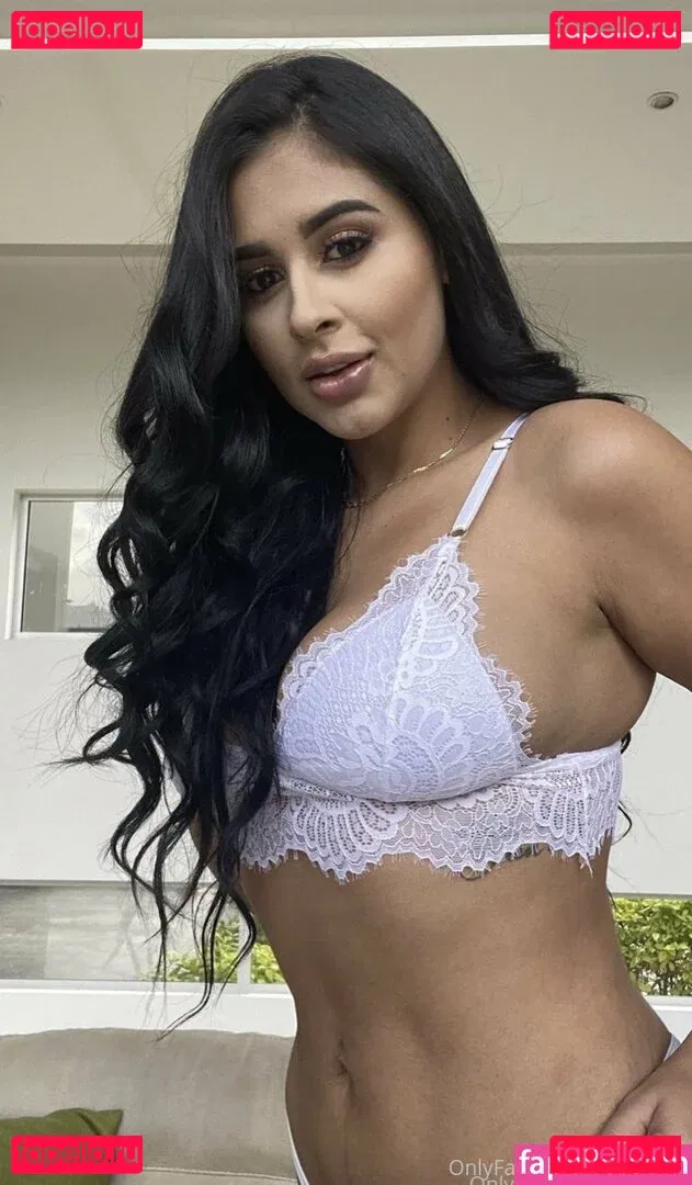 rubymore Onlyfans Photo Gallery 