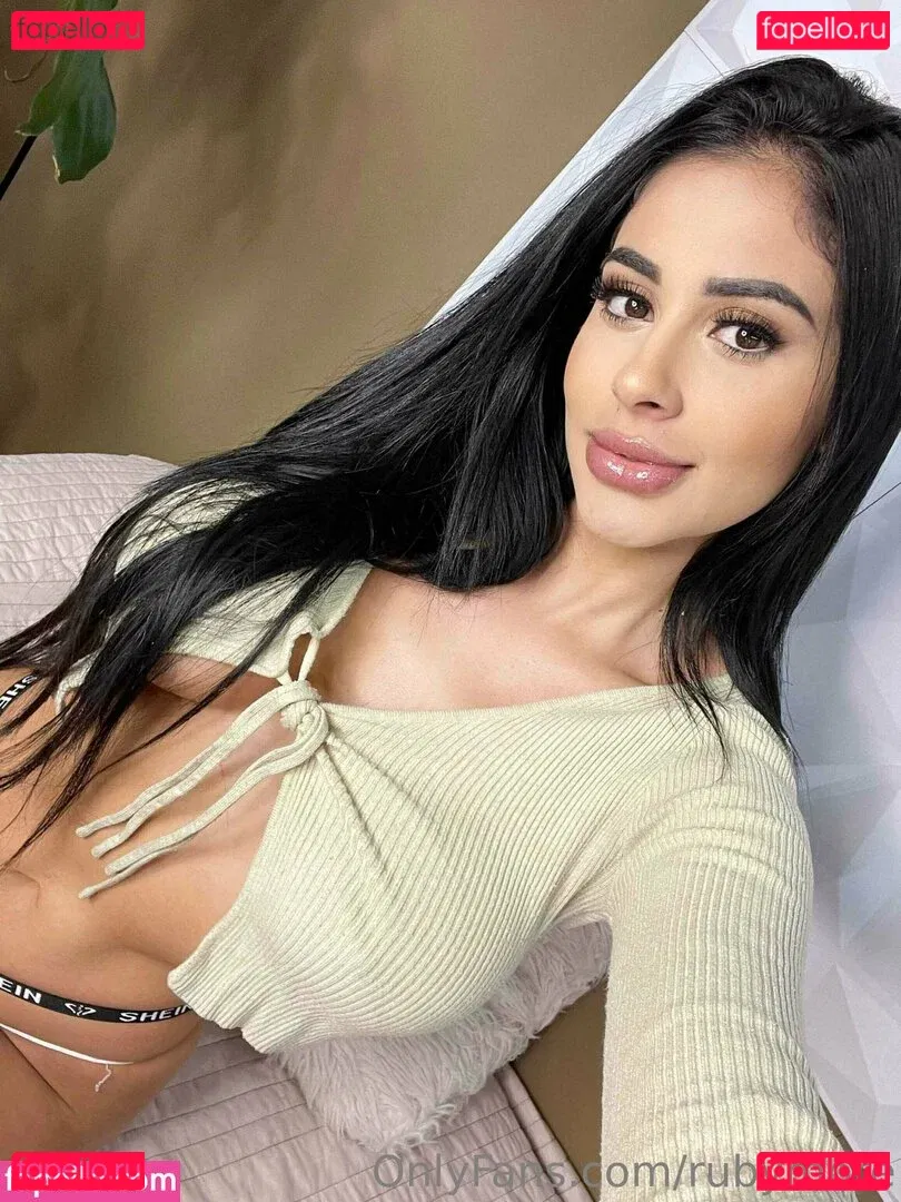 rubymore Onlyfans Photo Gallery 