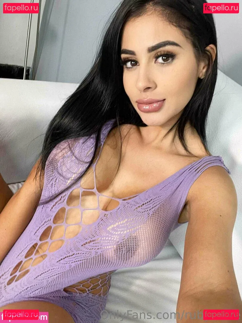 rubymore Onlyfans Photo Gallery 